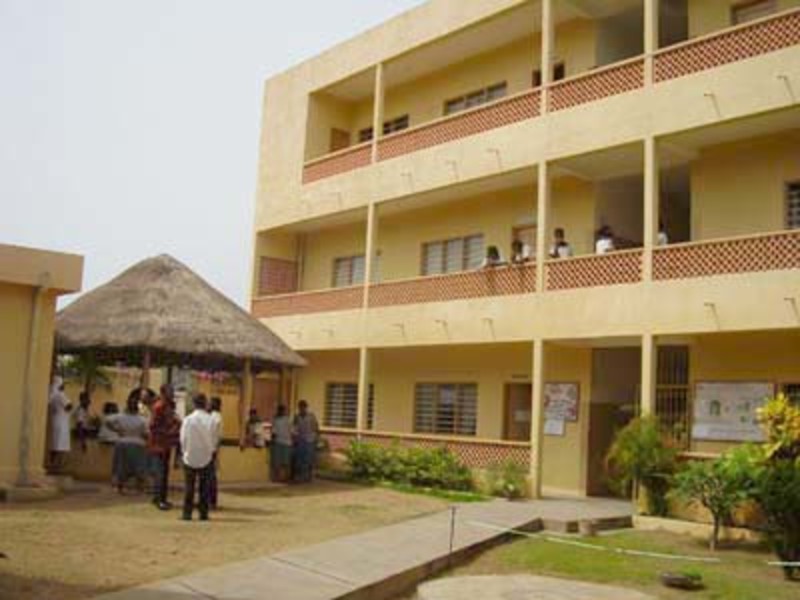 Aperçu d'un bâtiment du Centre De Formation Féminine « Sainte Marie-Dominique » d’Ablogamé à Lomé